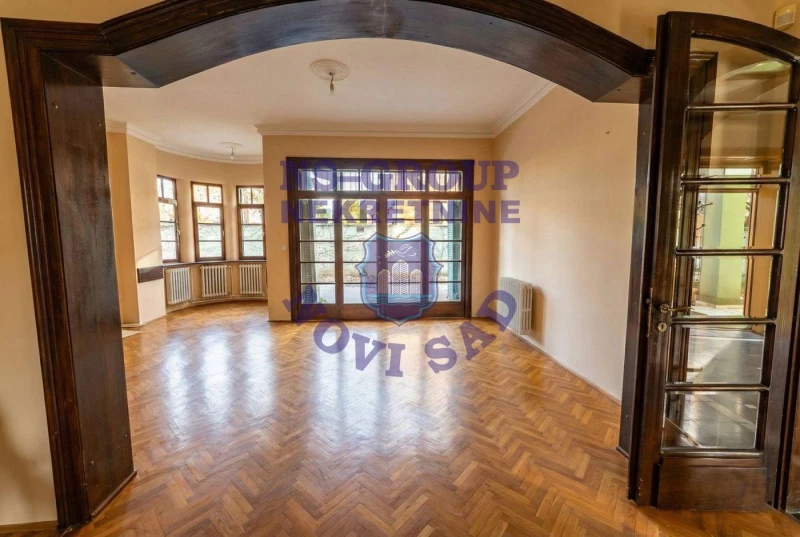 kuca za izdavanje Novi Sad 324m2 16678