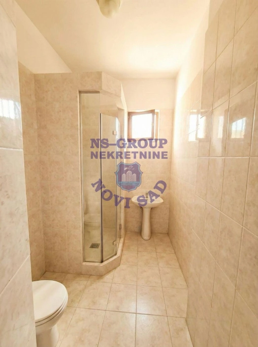 kuca za izdavanje Novi Sad 324m2 16678