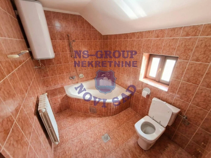 kuca za izdavanje Novi Sad 324m2 16678