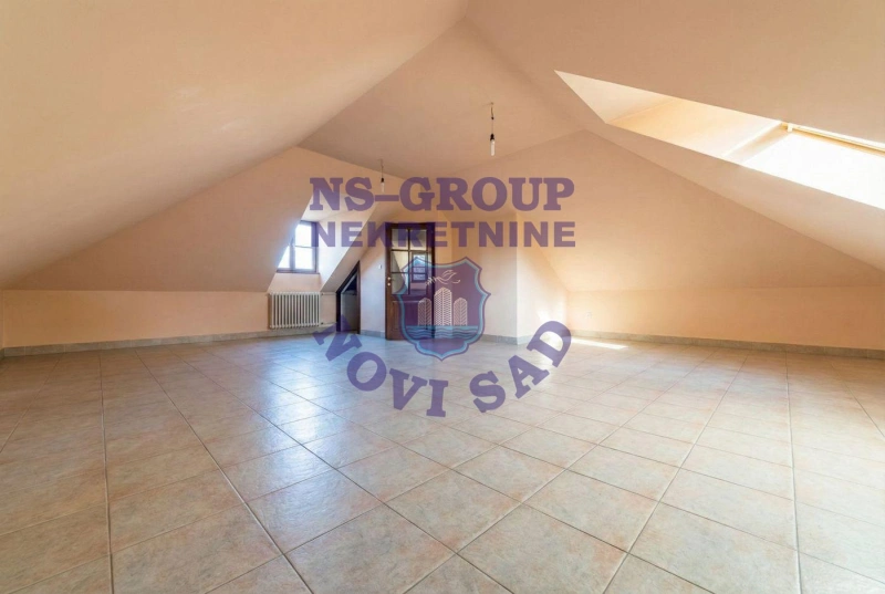 kuca za izdavanje Novi Sad 324m2 16678