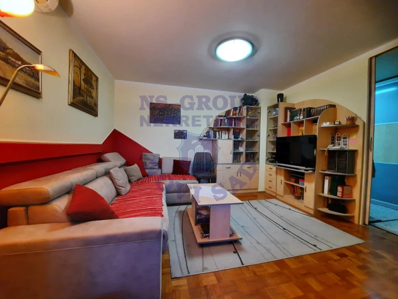 stan na prodaju Novi Sad, 32m2 572805