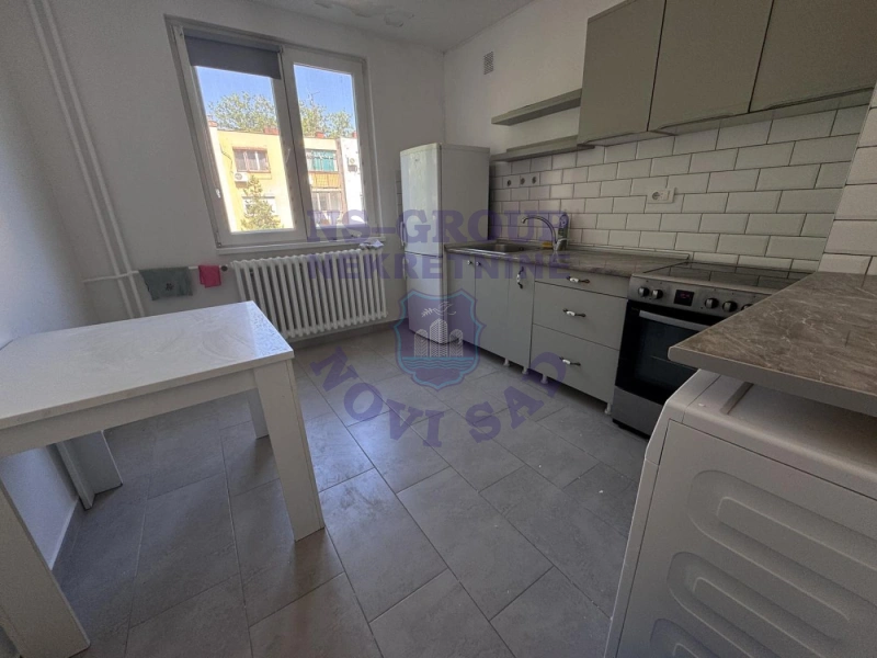stan na prodaju Novi Sad 47m2 572846
