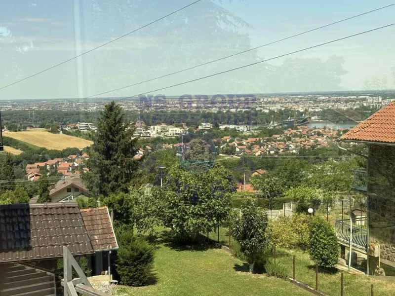 kuca na prodaju Sremska Kamenica, 168m2 572900
