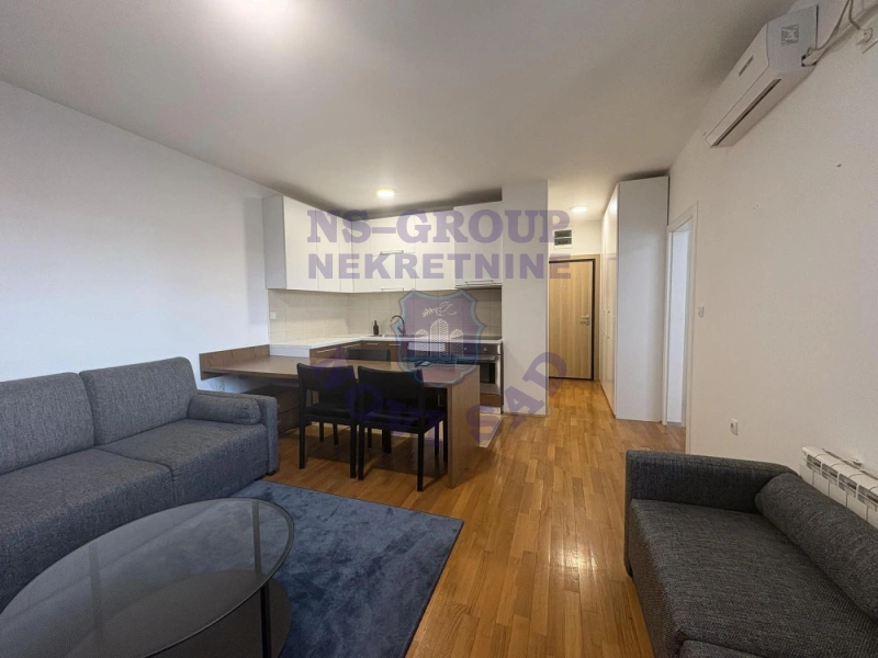 stan na prodaju Novi Sad 42m2 572928