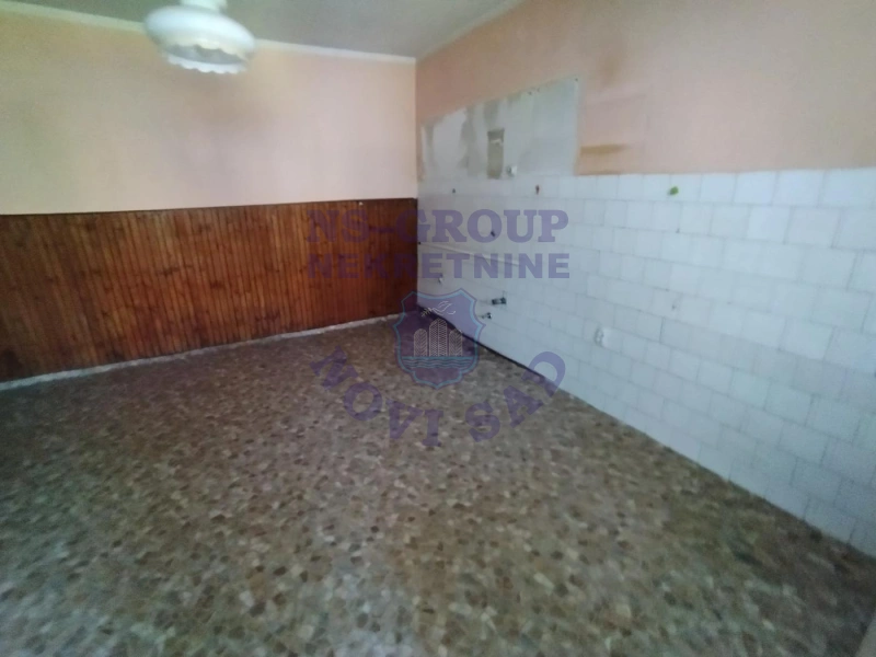 kuca na prodaju Bačka Palanka 280m2 572918