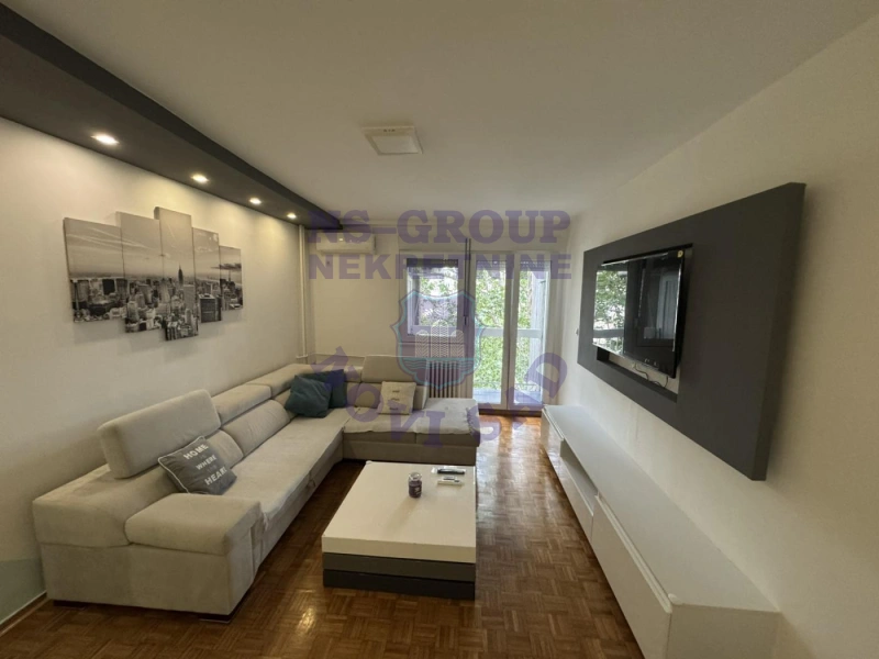 stan na prodaju Novi Sad, 65m2 16665