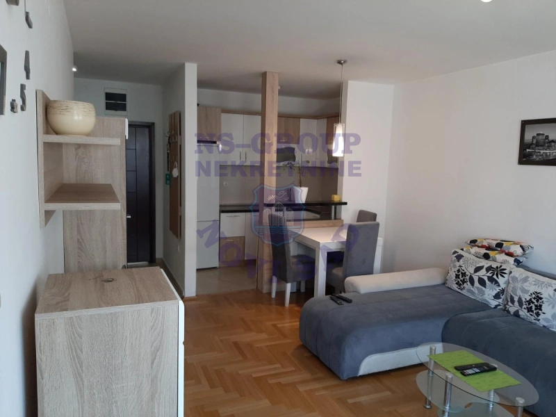 stan za izdavanje Novi Sad, 45m2 16683