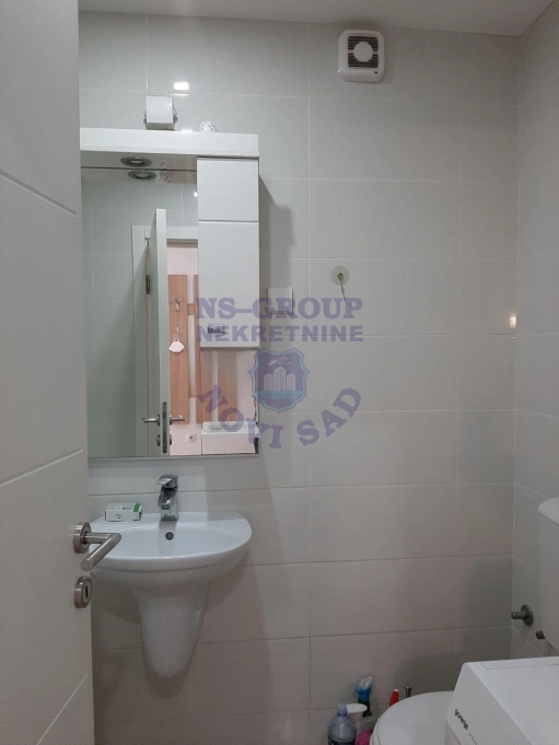 stan za izdavanje Novi Sad 45m2 16683