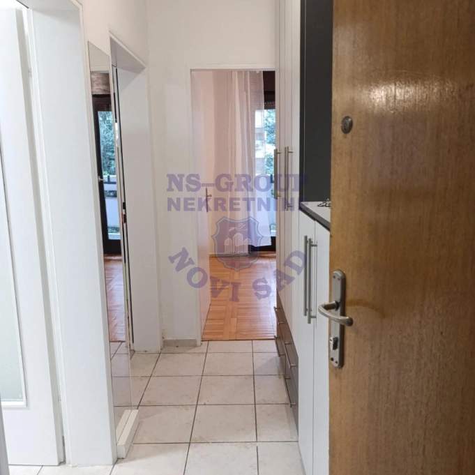 stan za izdavanje Novi Sad 50m2 16685