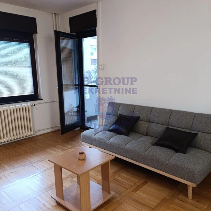 stan na prodaju Novi Sad, 50m2 16685