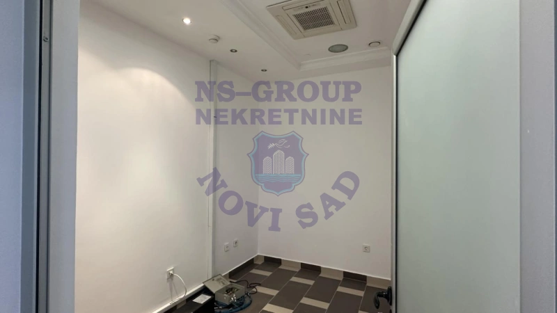 lokal za izdavanje Novi Sad 250m2 16690