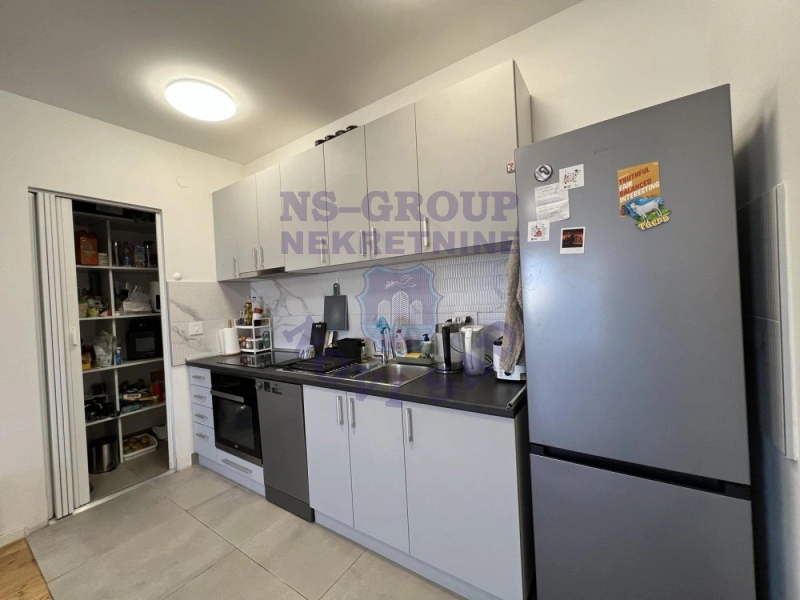 stan na prodaju Novi Sad 57m2 572941