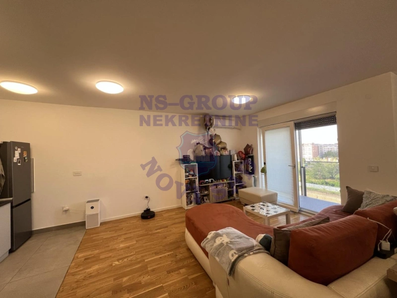 stan na prodaju Novi Sad 57m2 572941