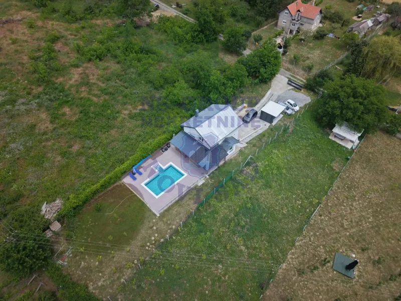 kuca na prodaju Čortanovci 136m2 558191