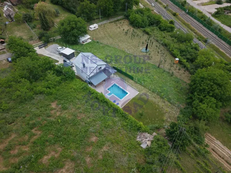 kuca na prodaju Čortanovci 136m2 558191
