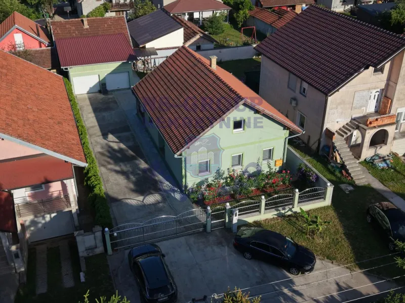 kuca na prodaju Rumenka 121m2 570899