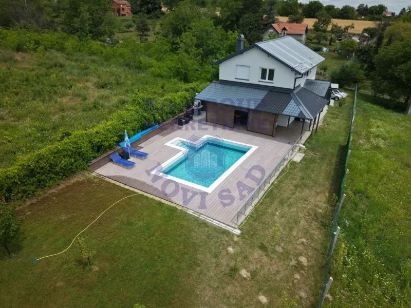 kuca na prodaju Čortanovci 136m2 558191