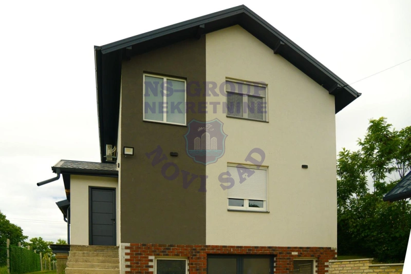 kuca na prodaju Čortanovci 136m2 558191