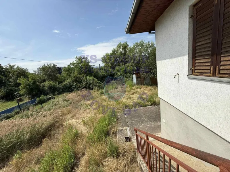 kuca na prodaju Veternik 127m2 564946