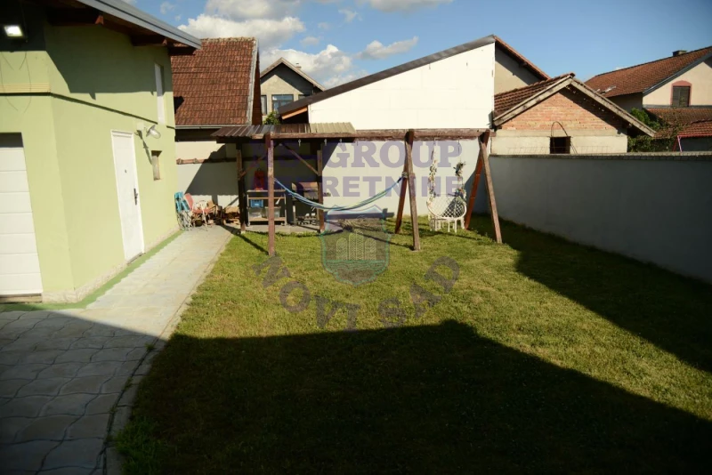 kuca na prodaju Rumenka 121m2 570899
