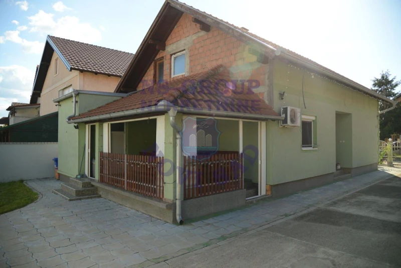 kuca na prodaju Rumenka 121m2 570899