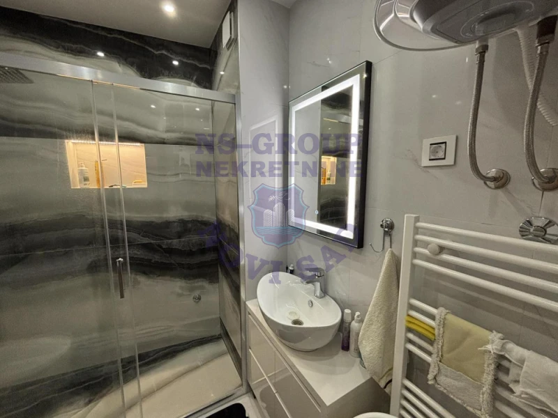 stan na prodaju Novi Sad 57m2 572957