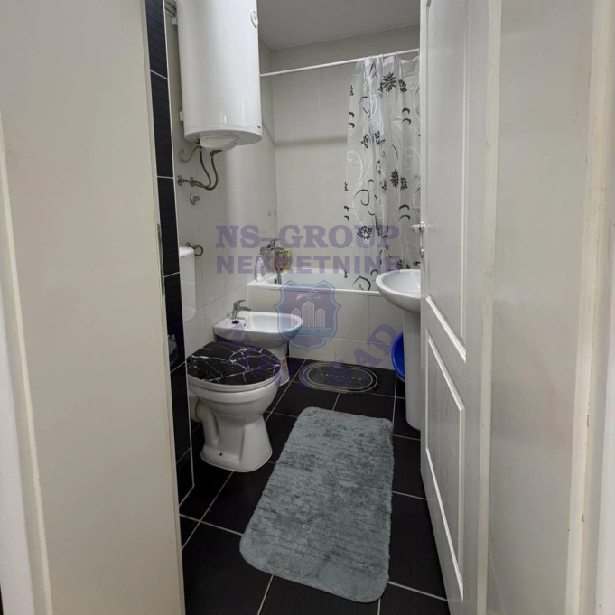 stan za izdavanje Novi Sad 74m2 16708