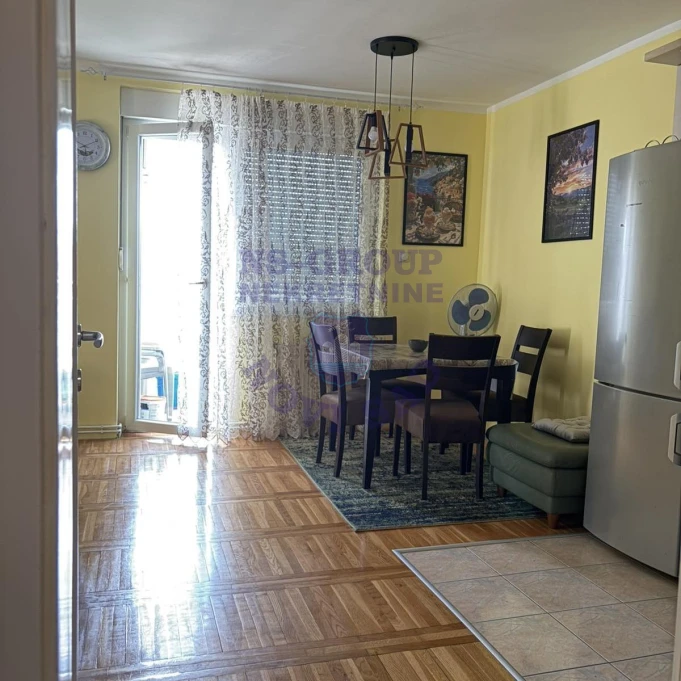 stan za izdavanje Novi Sad 74m2 16708