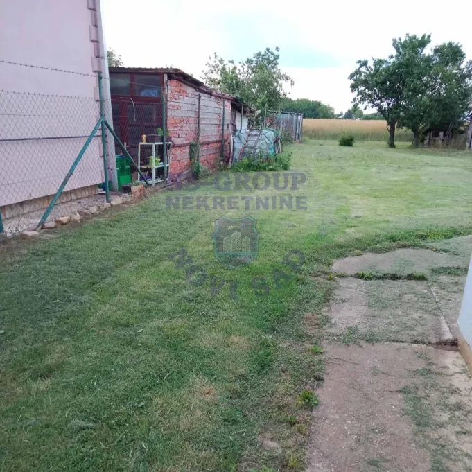 kuca za izdavanje Čenej 50m2 16618