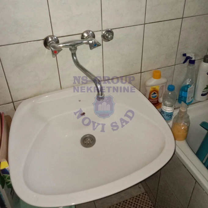 kuca za izdavanje Čenej 50m2 16618