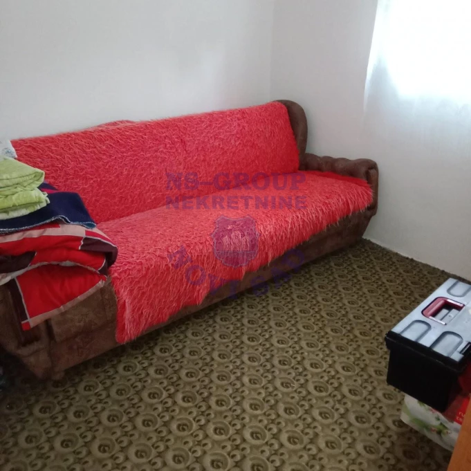 kuca za izdavanje Čenej 50m2 16618