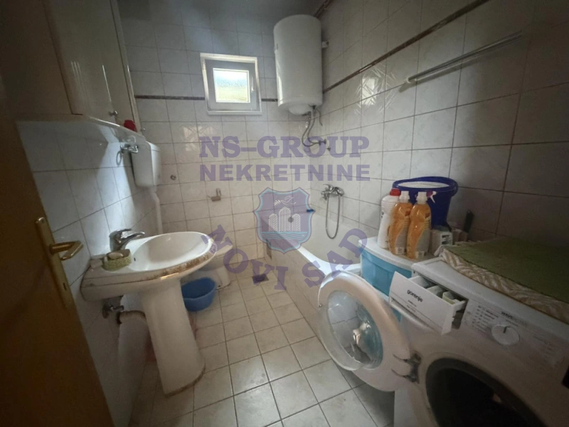 kuca na prodaju Veternik 272m2 573015