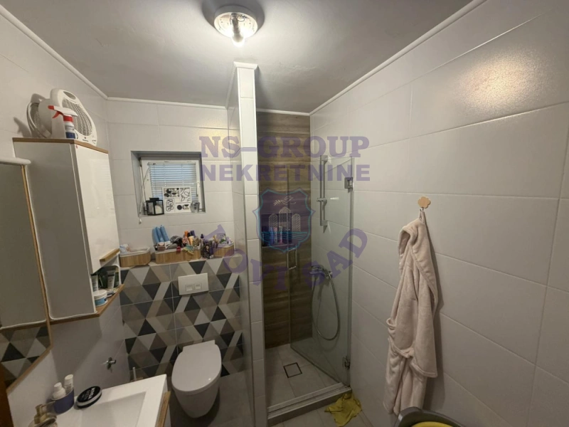 kuca na prodaju Veternik 272m2 573015