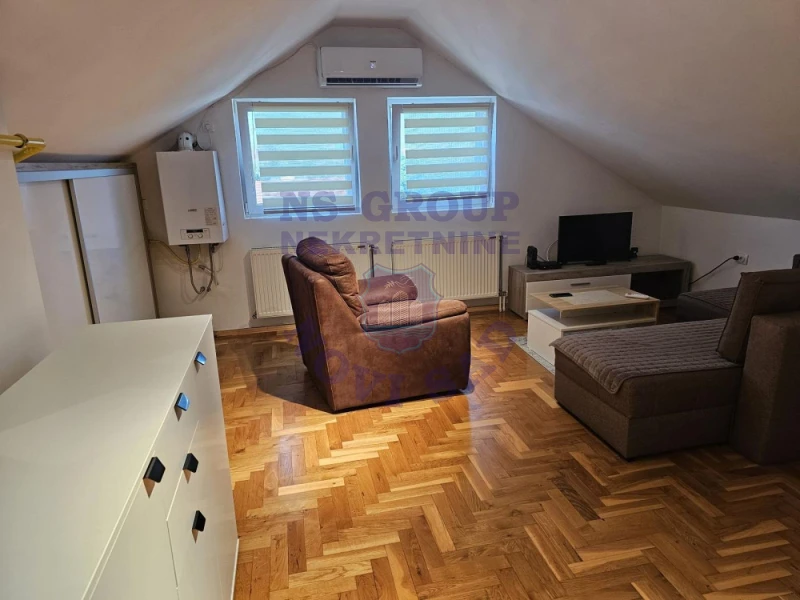 stan na prodaju Novi Sad, 26m2 573054
