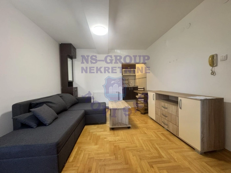 stan na prodaju Novi Sad 31m2 573102