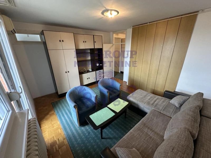 stan na prodaju Novi Sad, 44m2 573017