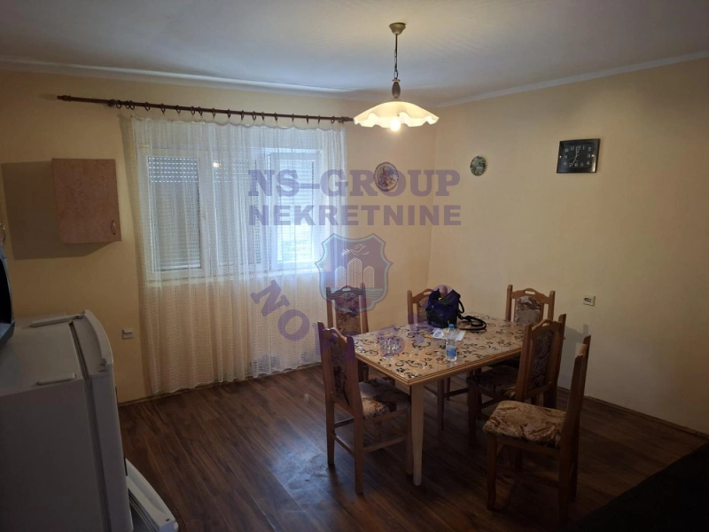 kuca na prodaju Sremski Karlovci 82m2 573114