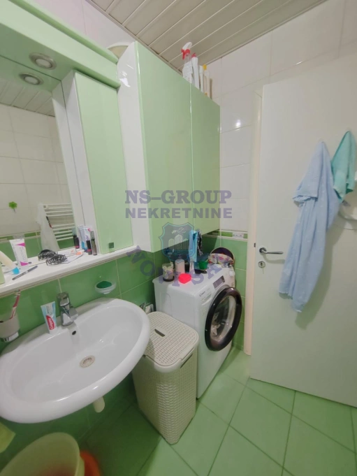stan na prodaju Novi Sad 67m2 569067