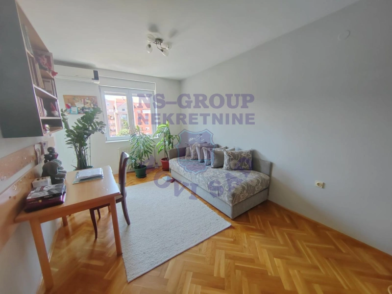 stan na prodaju Novi Sad 67m2 569067