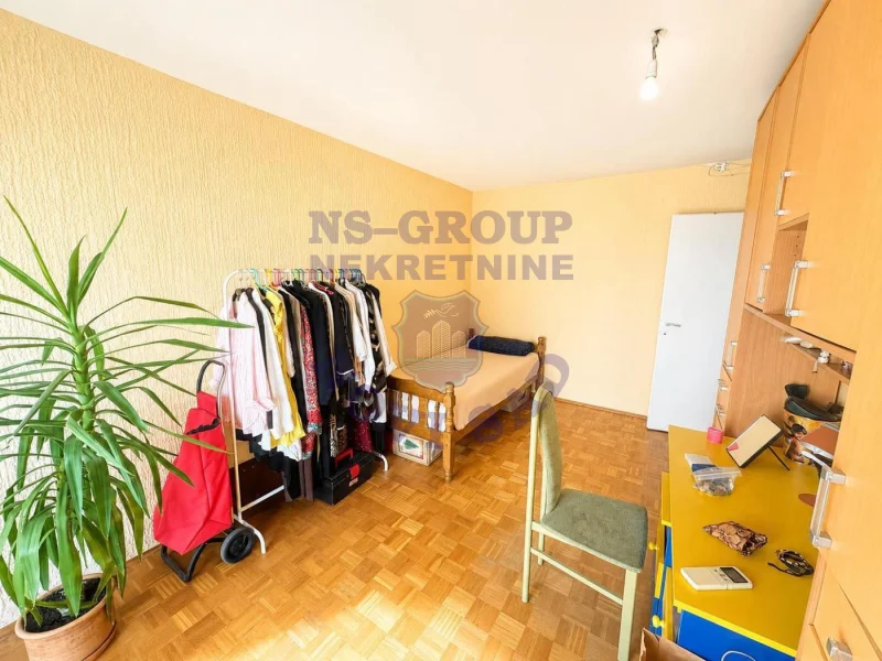 stan na prodaju Novi Sad 77m2 573152