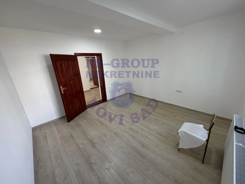 kuca na prodaju Temerin 250m2 573107