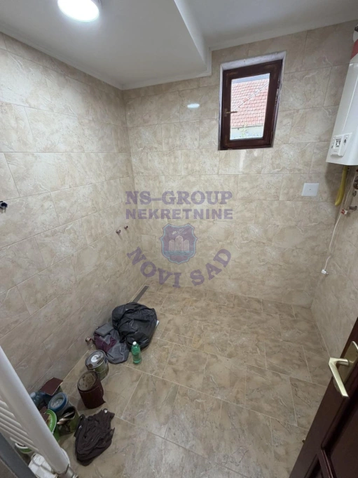 kuca na prodaju Temerin 250m2 573107