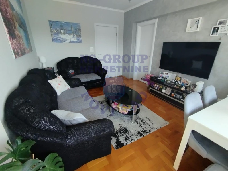 stan na prodaju Novi Sad, 44m2 573065