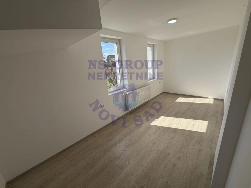 kuca na prodaju Temerin 250m2 573107