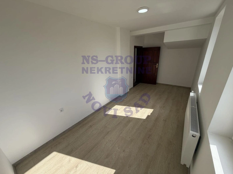 kuca na prodaju Temerin 250m2 573107
