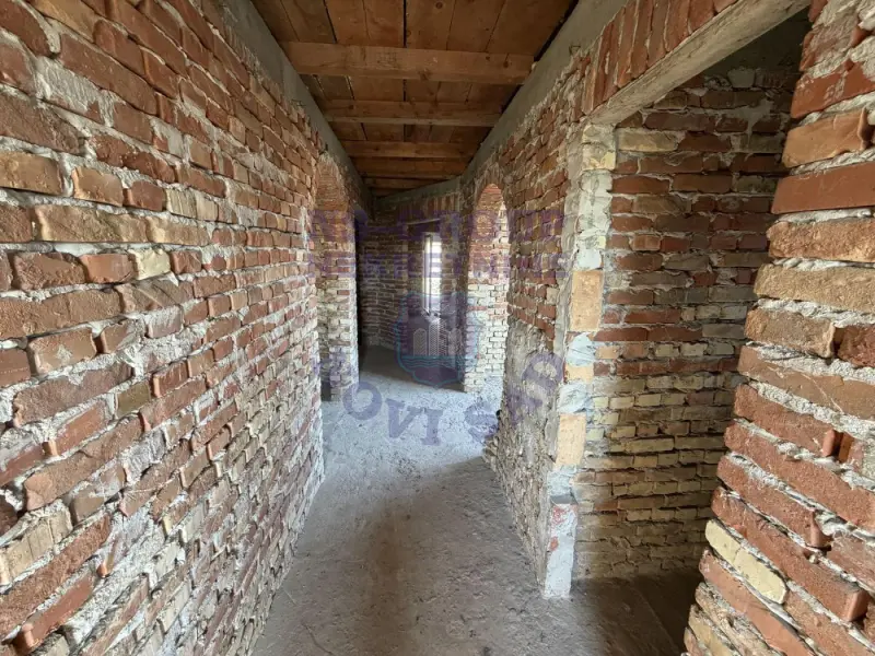 kuca na prodaju Temerin 250m2 573107