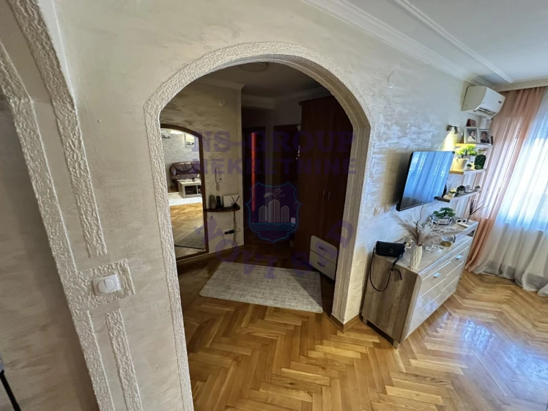 stan na prodaju Novi Sad 63m2 573219