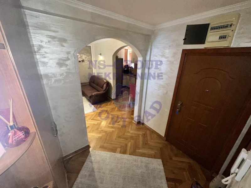 stan na prodaju Novi Sad 63m2 573219