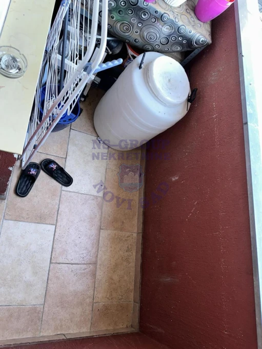 stan na prodaju Novi Sad 63m2 573219