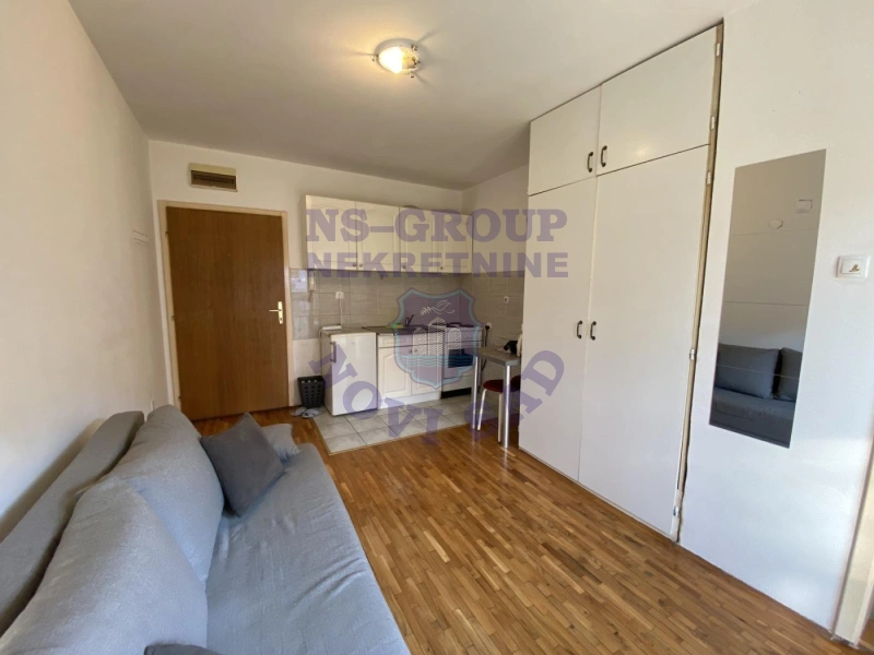 stan na prodaju Novi Sad 18m2 573171